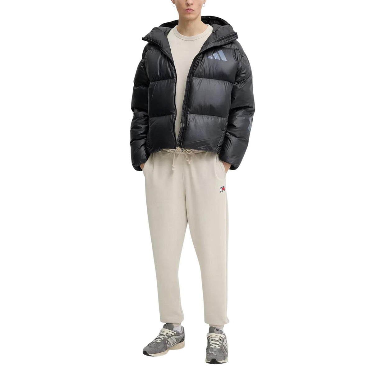 Image 2 : T-shirt Tommy Hilfiger Jeans homme beige en coton organique, vue de face — Delvale