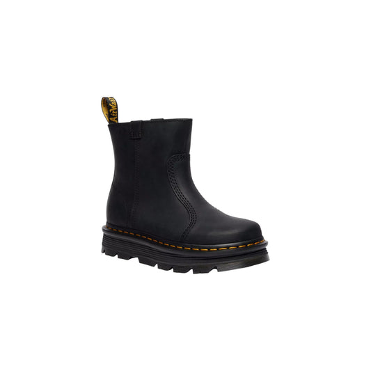 Dr. Martens Zebzag Rigger noires femme vue de trois quarts, paire de bottines en cuir noir