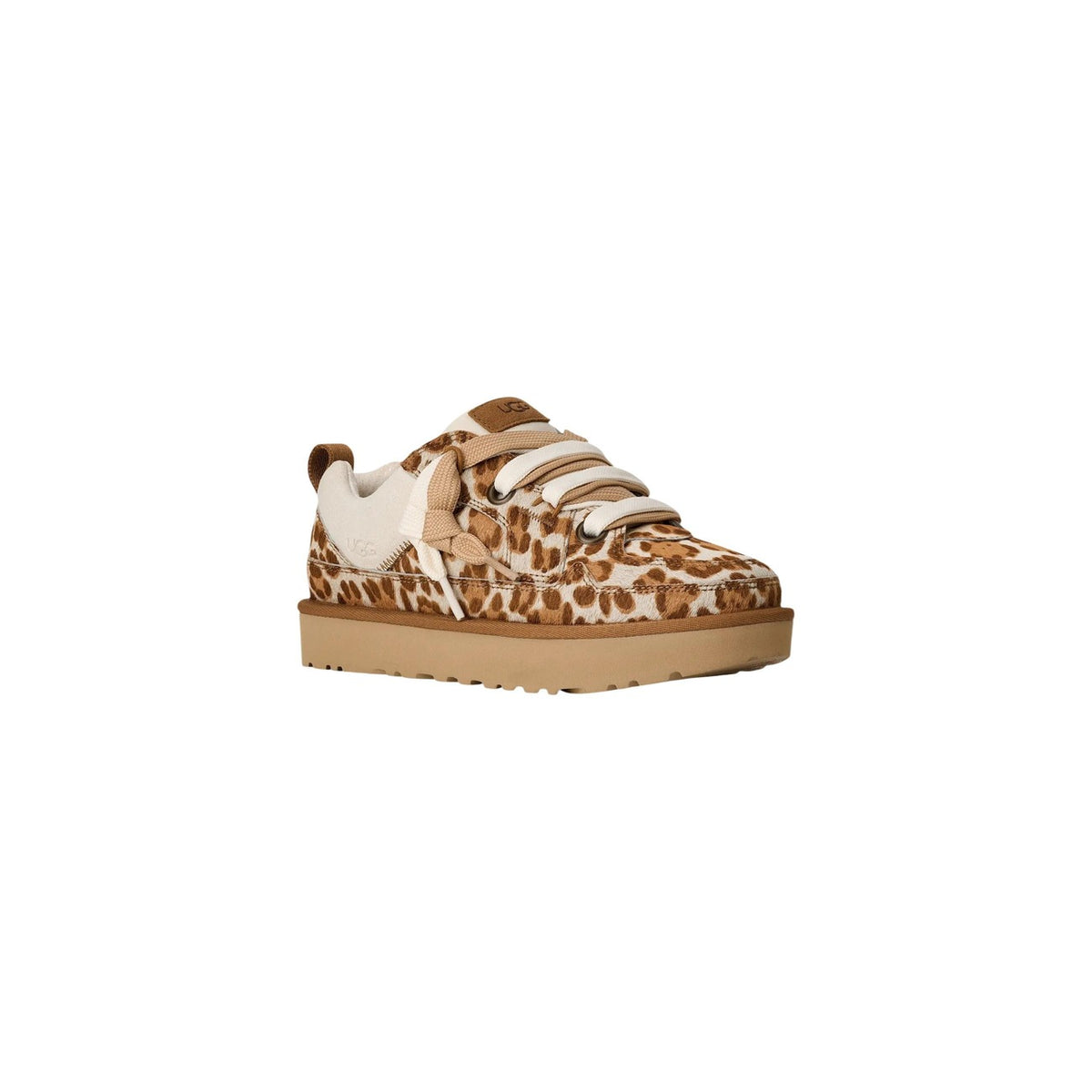Image 2 : Baskets Ugg femme beige léopard, vue détaillée du motif sur chamois — delvale