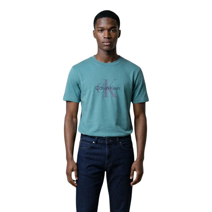 Image 1 : T-shirt Calvin Klein Jeans homme vert avec impression, manches courtes et col rond — Delvale