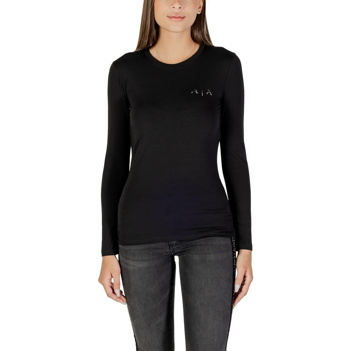 Image 4 : T-shirt blanc Armani Exchange femme avec manches longues et détails strass, vue d'ensemble — delvale