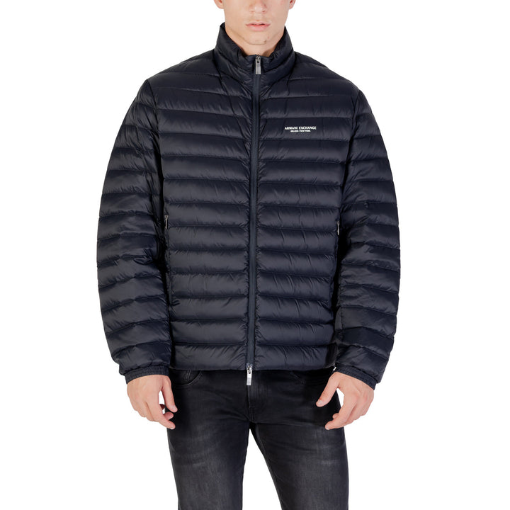 Doudoune Armani Exchange homme bleu marine matelassée fermeture éclair col montant inscription poitrine — vue de face portée — Delvale