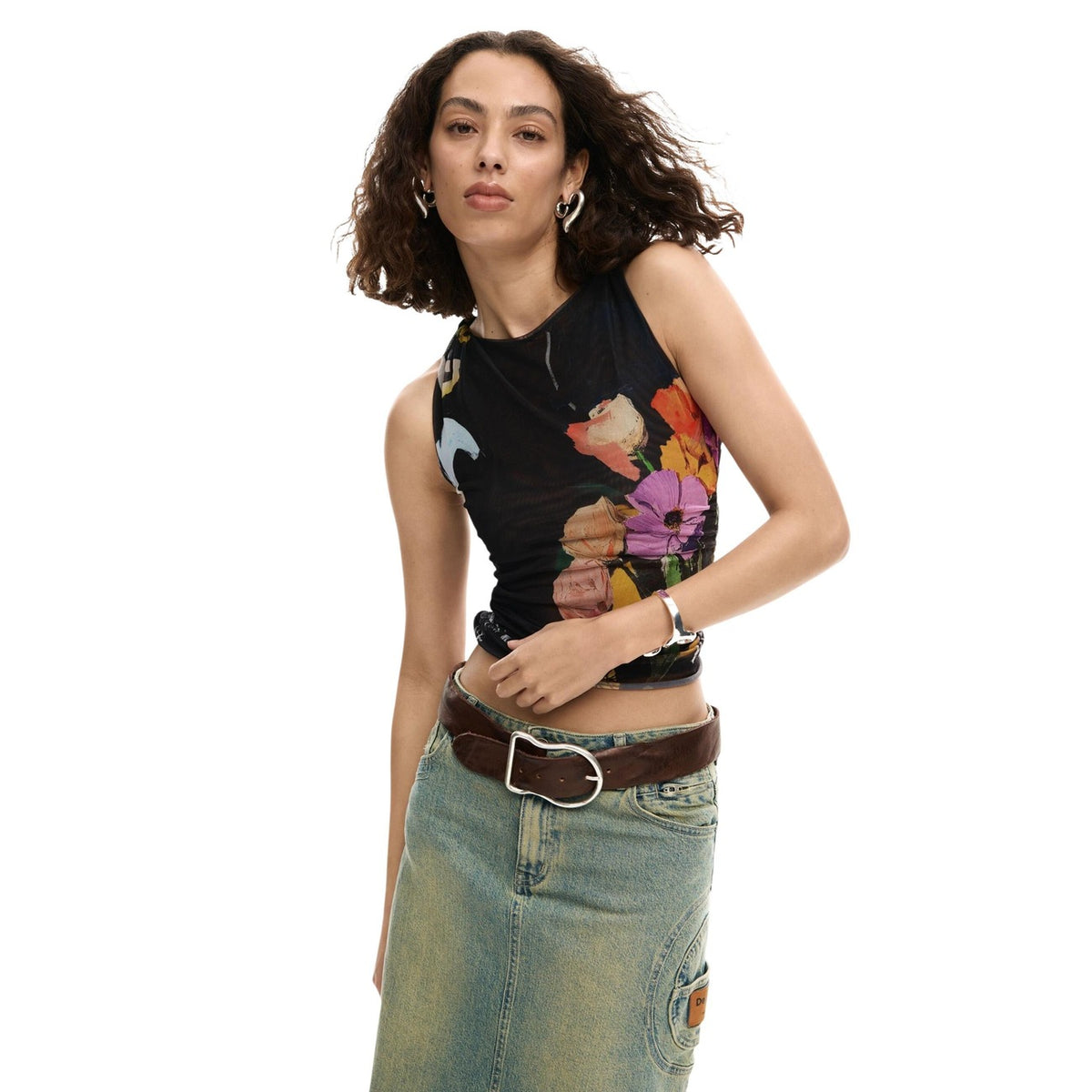 Image 1 : Top Desigual femme noir à motifs floraux sans manches col rond — delvale