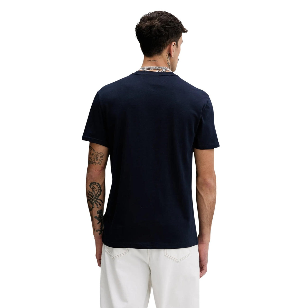 Image 3 : T-shirt Tommy Hilfiger Jeans bleu homme manches courtes, vue de profil — Delvale