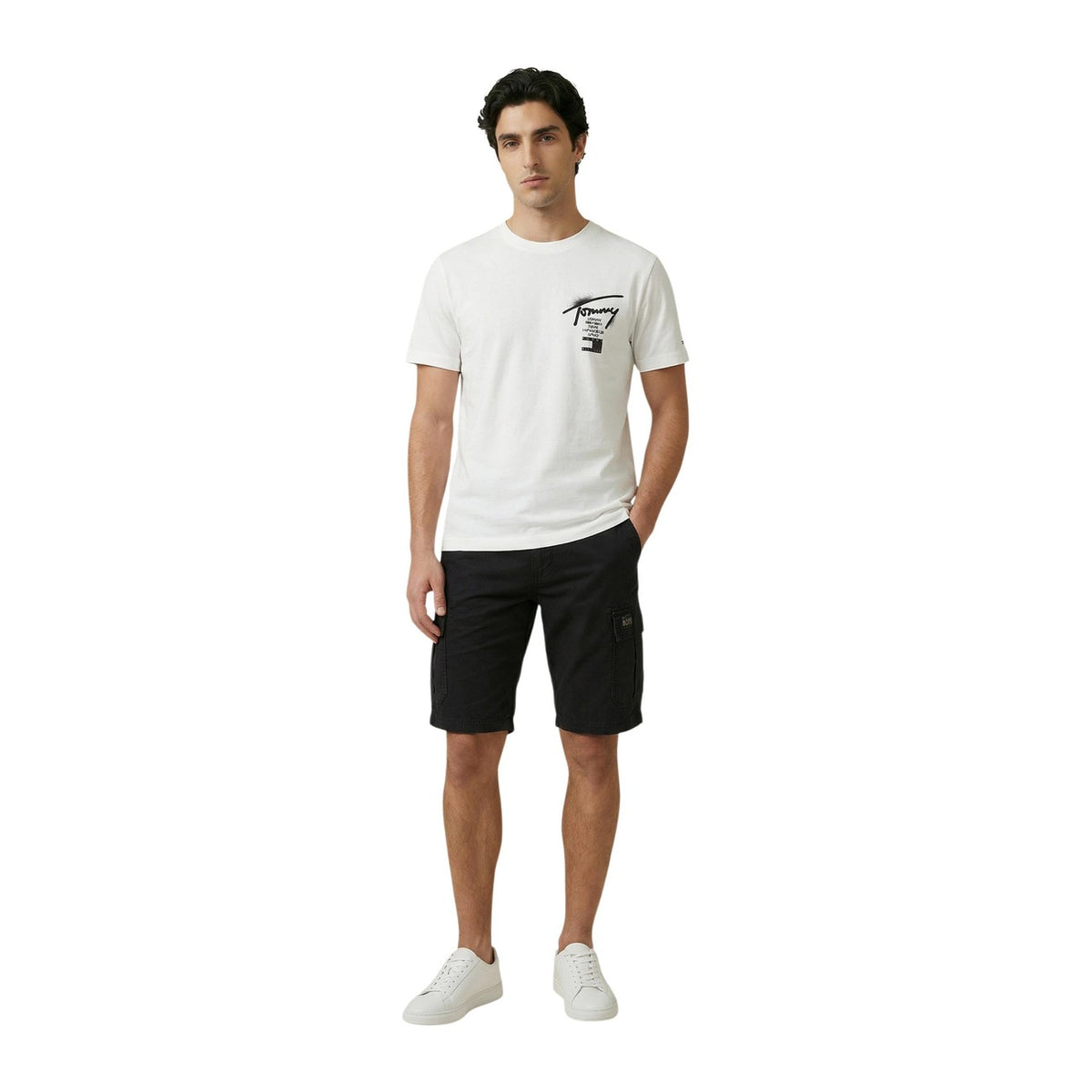Image 2 : Détail du bermuda homme Tommy Hilfiger Jeans noir avec poches frontales — Delvale