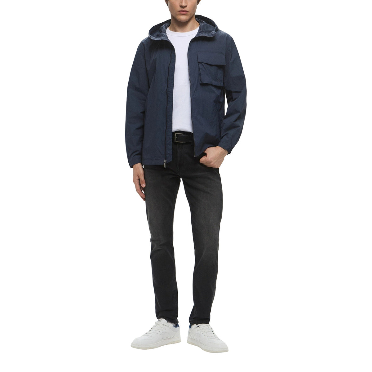 Image 3 : Jean homme Calvin Klein noir vue d'ensemble coupe droite — Delvale