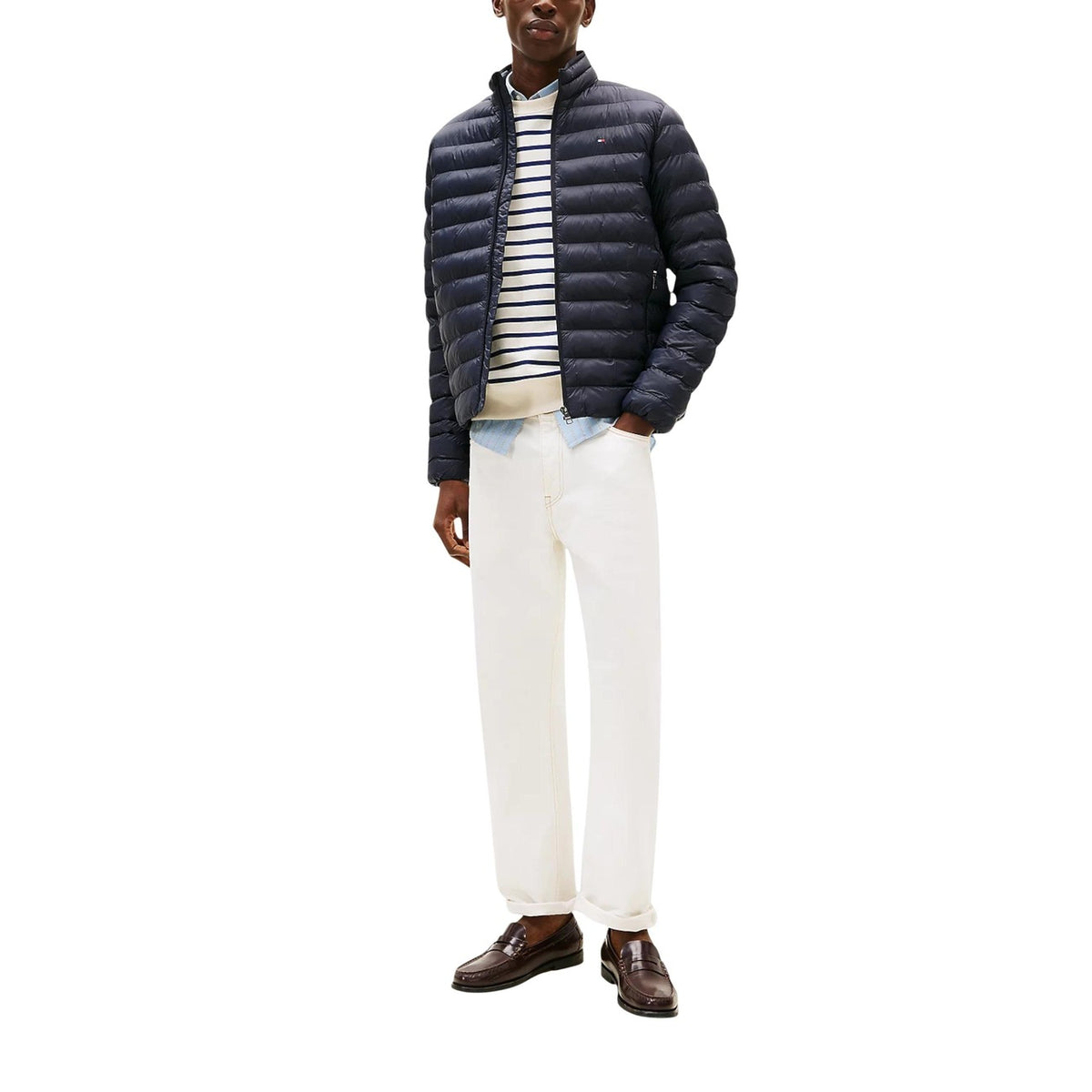 Image 3 : Veste Tommy Hilfiger Jeans homme bleue portée, style décontracté chic — Delvale
