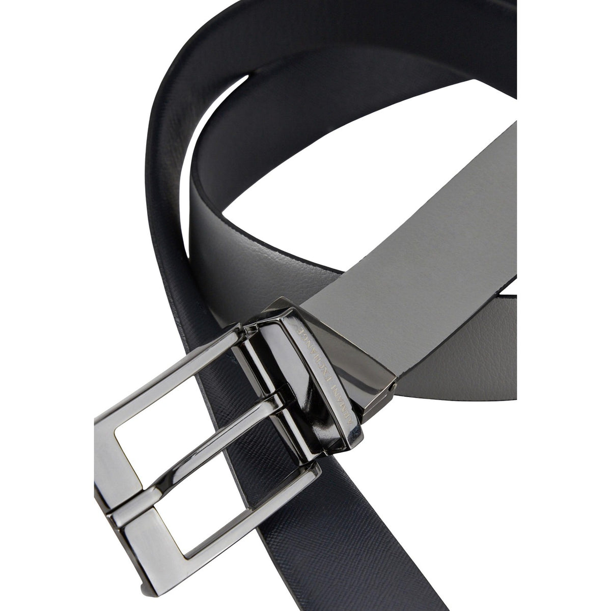 Image 4 : Ceinture cuir lisse Armani Exchange bleu marine, trous de réglage finement espacés visibles — Delvale
