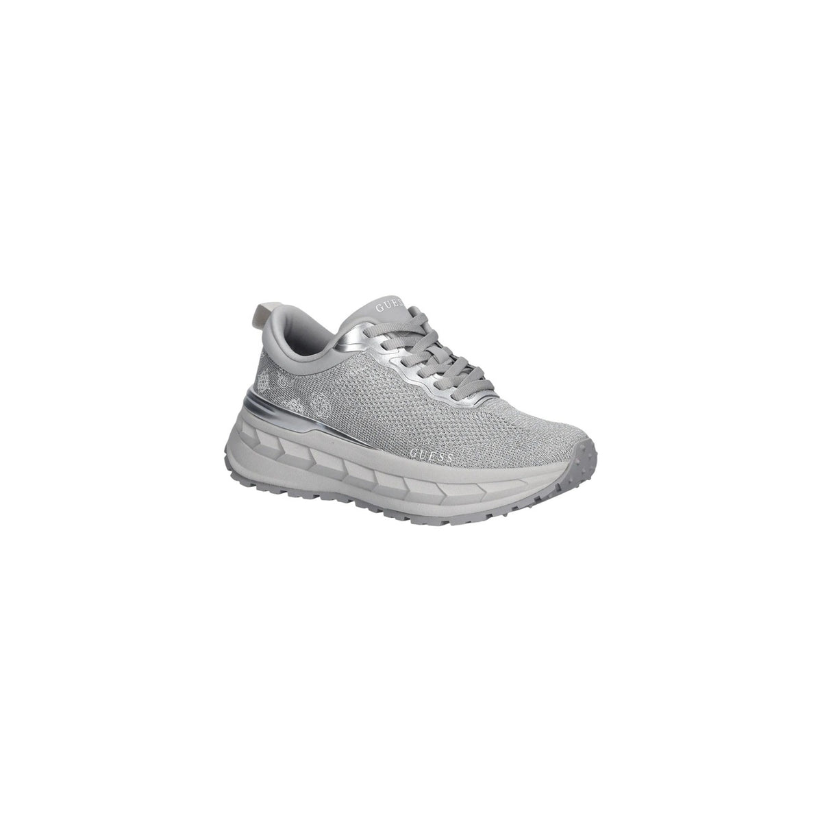 Image 2 : Baskets femme Guess argentées lacets vue de trois quarts — delvale