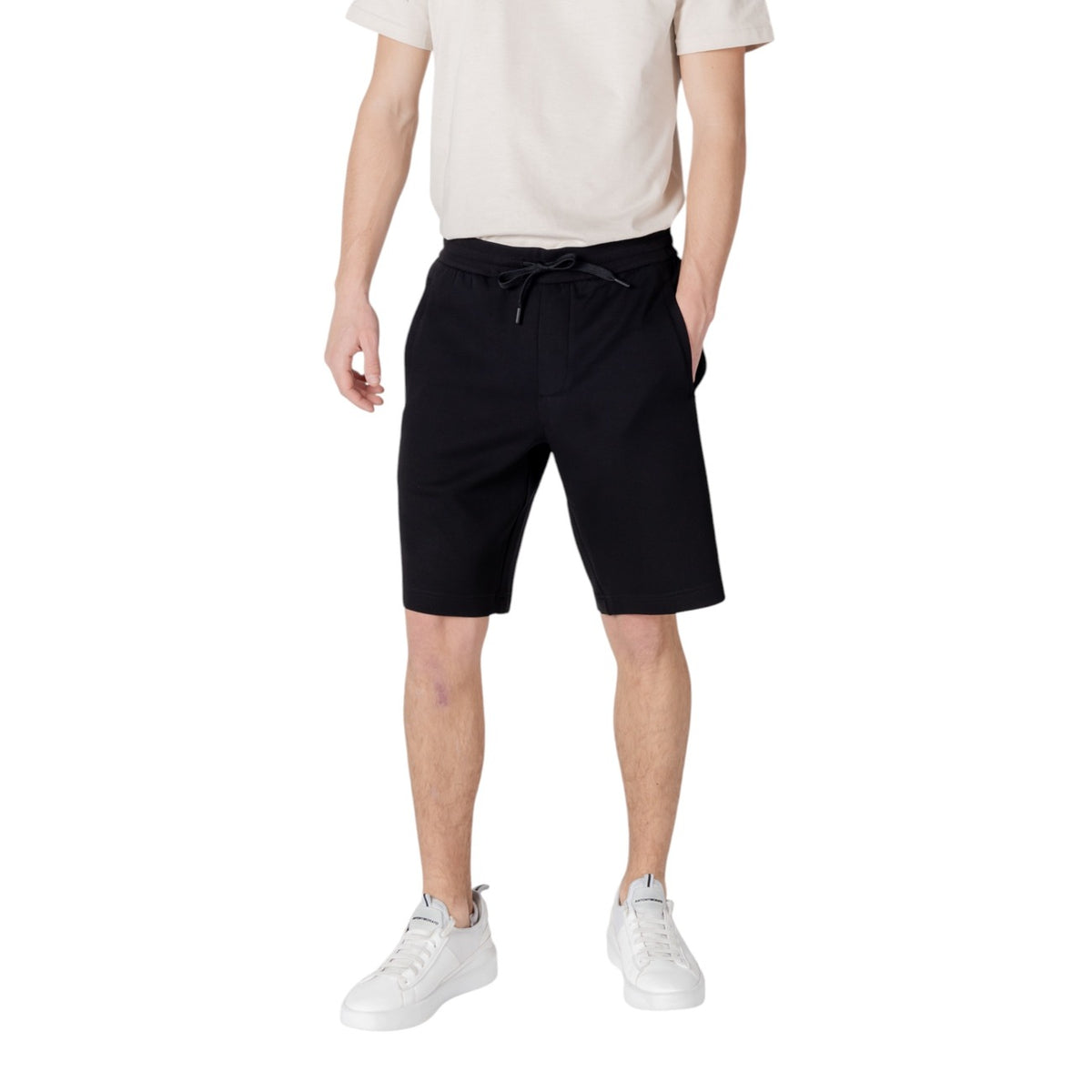 Bermuda Armani Exchange homme noir – vue de face variante coloris