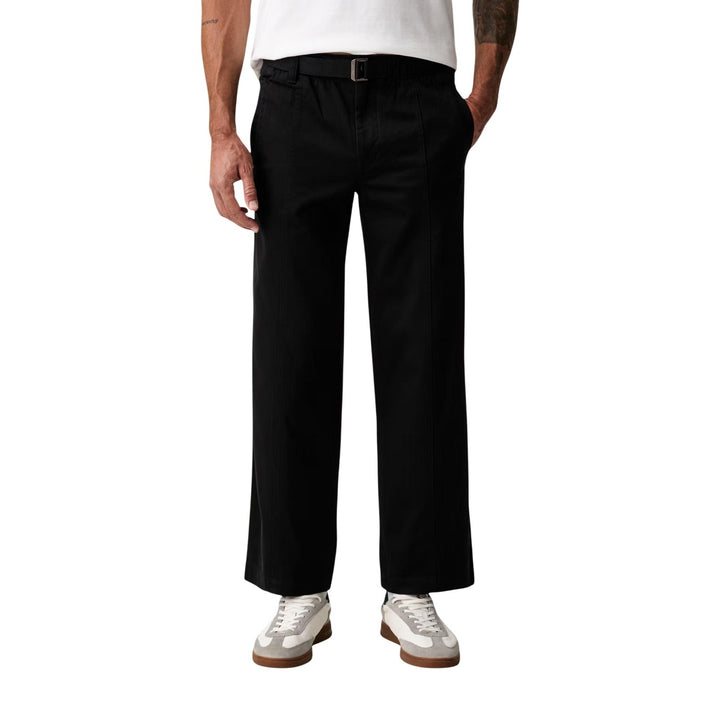 Image 1 : Pantalon Calvin Klein Jeans homme noir, vue de face, coupe moderne — Delvale