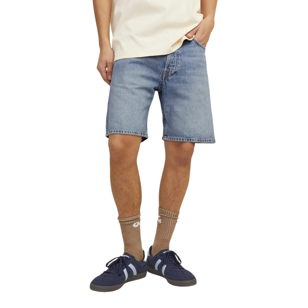 Image 3 : Bermuda homme Jack & Jones bleu azur, détail tissu coton-polyester et finitions — delvale