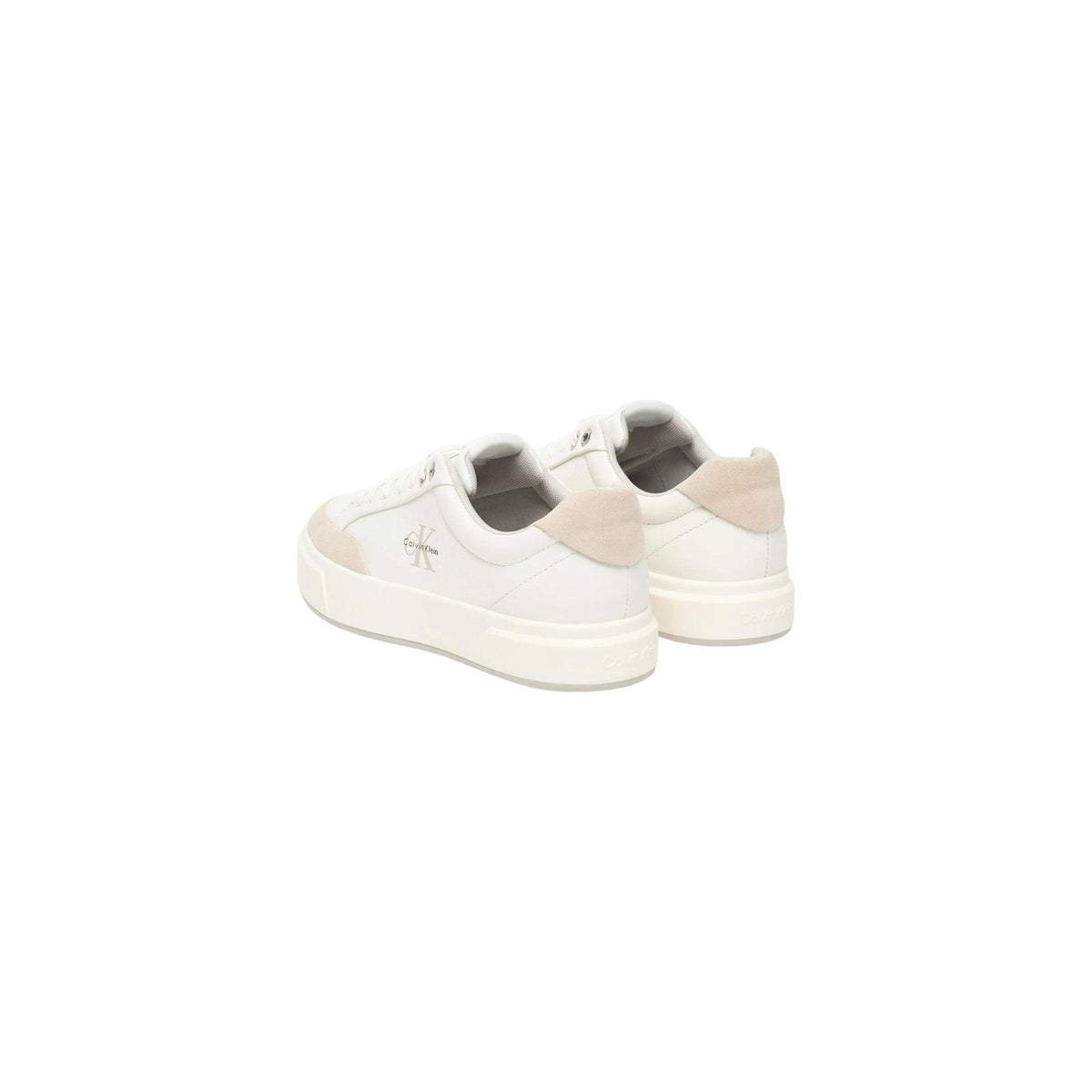 Image 3 : Vue latérale des baskets basses Calvin Klein Jeans femme, contrefort talon rosé et semelle compensée blanche — Delvale