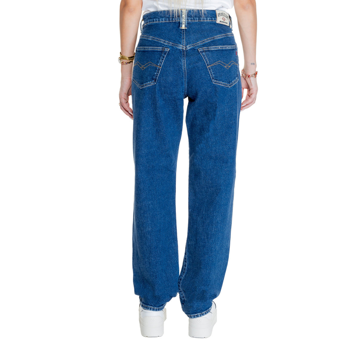 Image 2 : Détail du jeans femme Replay bleu avec fermeture zip et bouton — delvale
