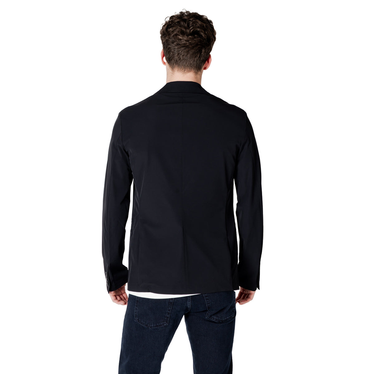 Image 2 : Blazer Armani Exchange homme noir, détail col à revers et fermeture deux boutons, coupe ajustée — Delvale