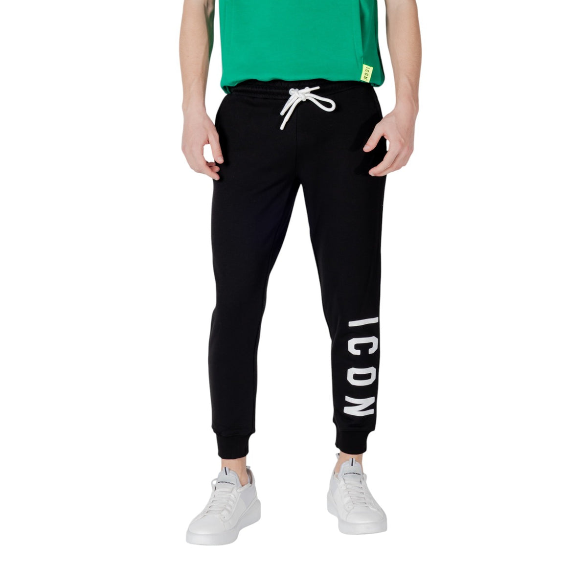 Image 1 : Pantalon Icon homme noir à motif rayé avec fermeture lacets et poches frontales — delvale