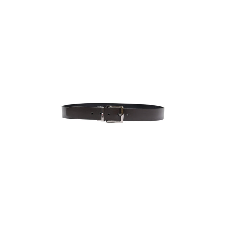 Image 1 : Ceinture en cuir marron Tommy Hilfiger homme avec boucle rectangle argentée, vue de face sur fond blanc — Delvale