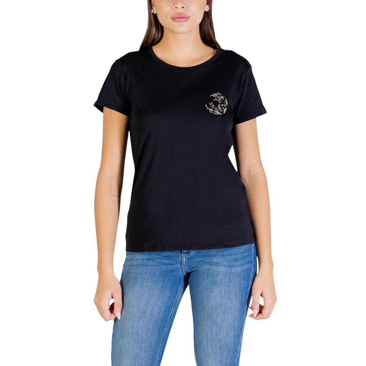 Image 8 : T-shirt Liu Jo femme blanc cassé, coupe ajustée et logo strass signature sur fond blanc — Delvale