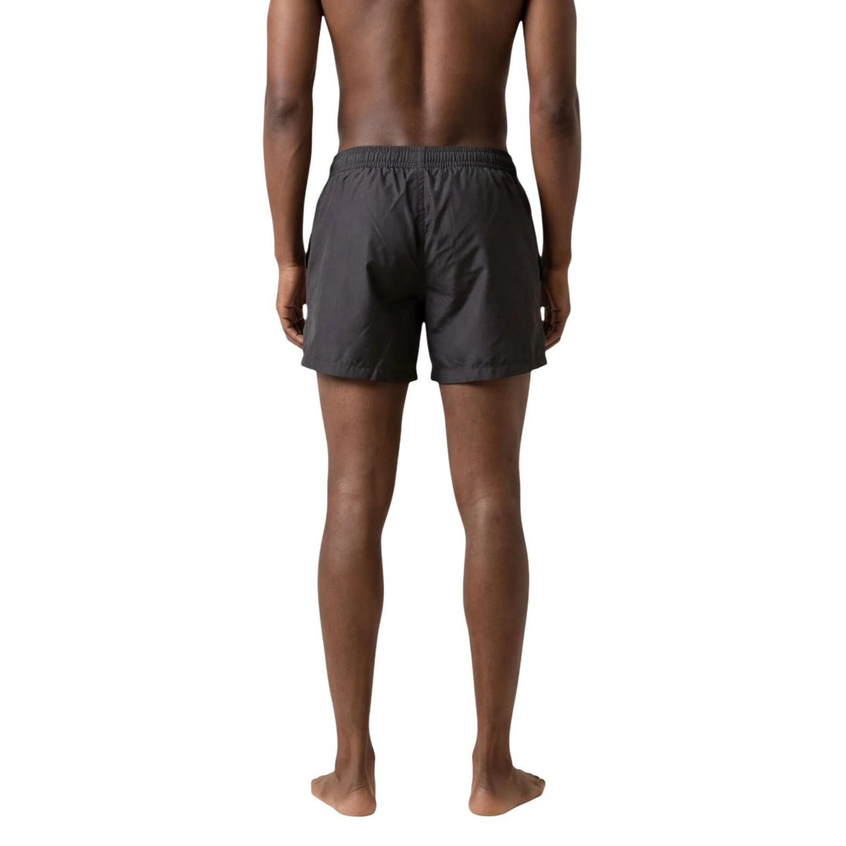 Image 2 : Short de bain EA7 homme noir, vue détaillée des poches frontales — Delvale