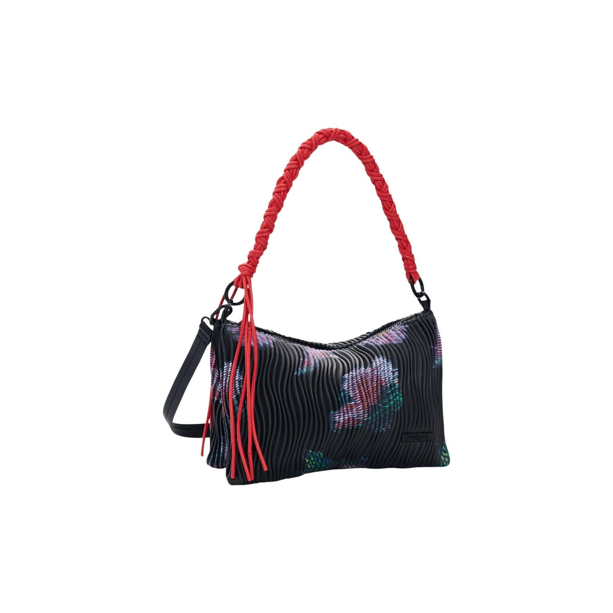 Image 2 : Détail texture ondulée sac Desigual noir avec imprimé floral roses mauves et vertes finition anse macramé rouge et quincaillerie métal noir mat — Delvale