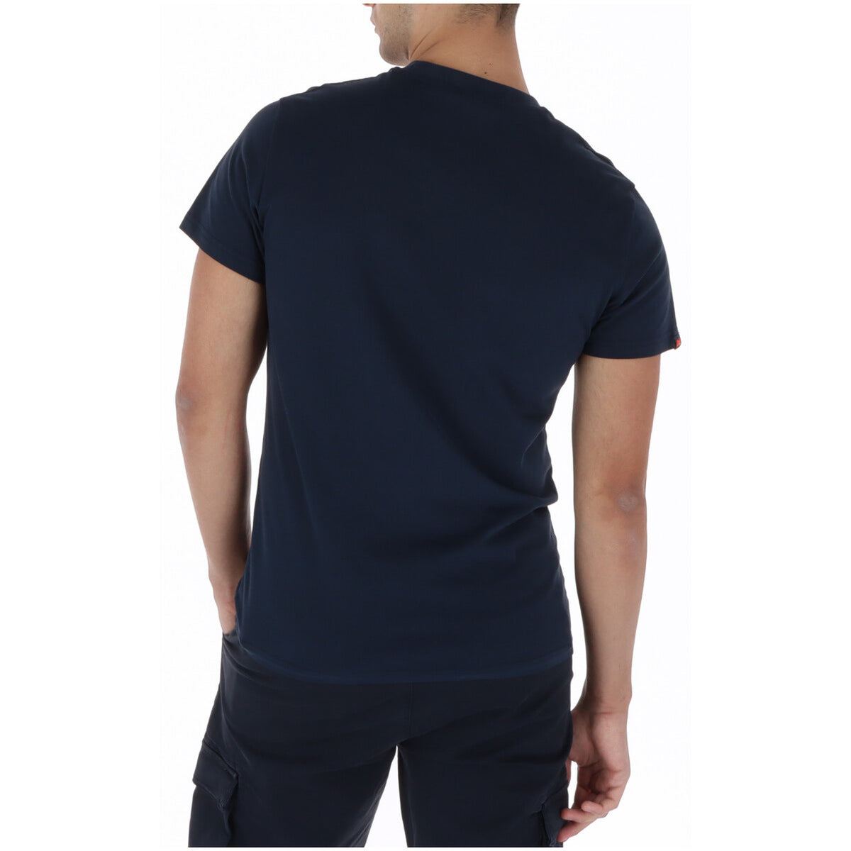 Image 2 : Vue de face du t-shirt Superdry homme en pur coton bleu marine, encolure ronde bien structurée — Delvale