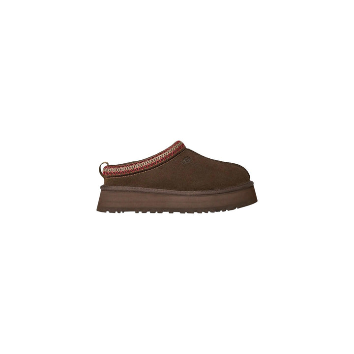Image 1 : Mules UGG femme coloris marron, vue de trois quarts avant sur fond blanc — Delvale