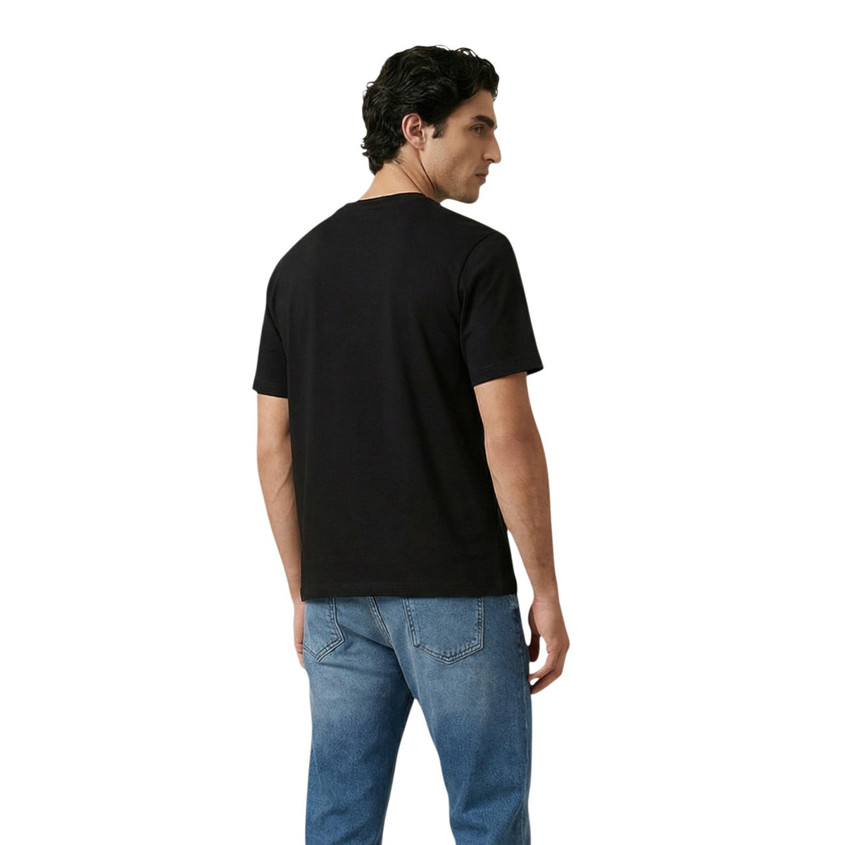 Image 3 : Détail du logo ton sur ton brodé sur la poitrine du t-shirt noir Antony Morato — 9yvwh4-xt