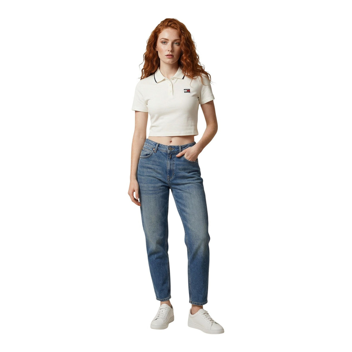 Image 2 : Détail col polo et fermeture boutonnée du top blanc Tommy Hilfiger Jeans femme — Delvale