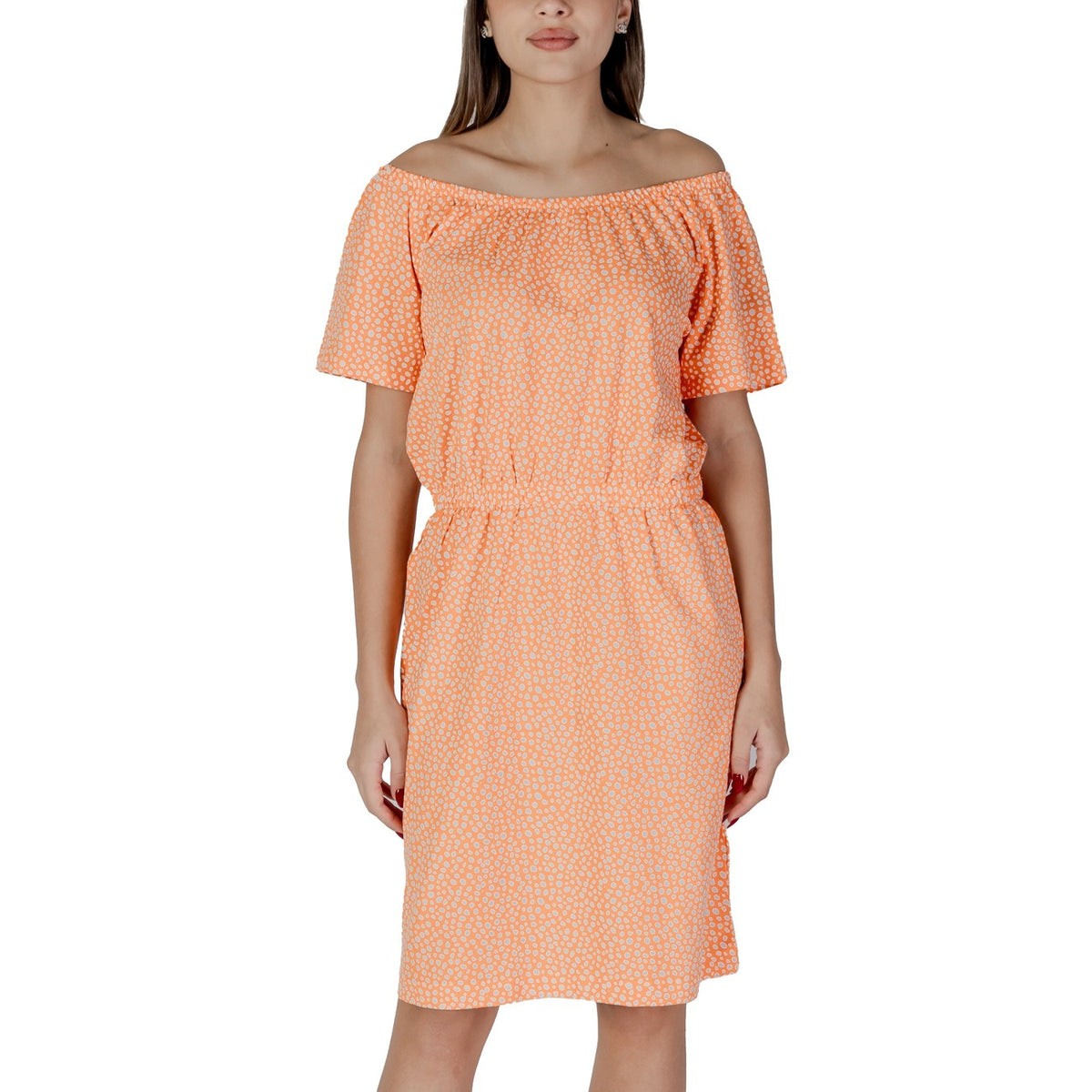 Image 1 : Robe B.young orange à pois avec manches courtes et col rond — delvale
