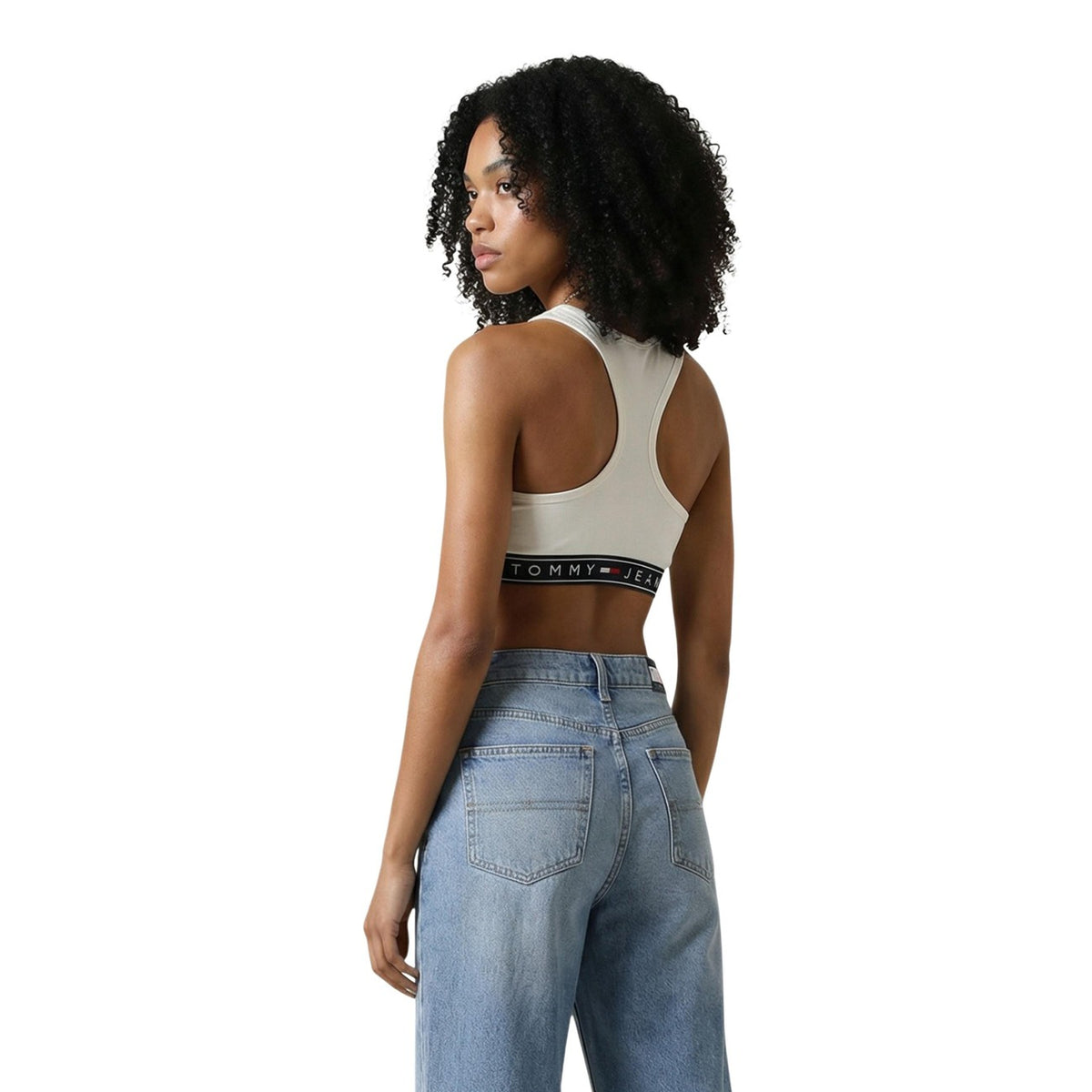 Image 3 : Top blanc Tommy Hilfiger Jeans femme sans manches porté, style casual chic — Delvale