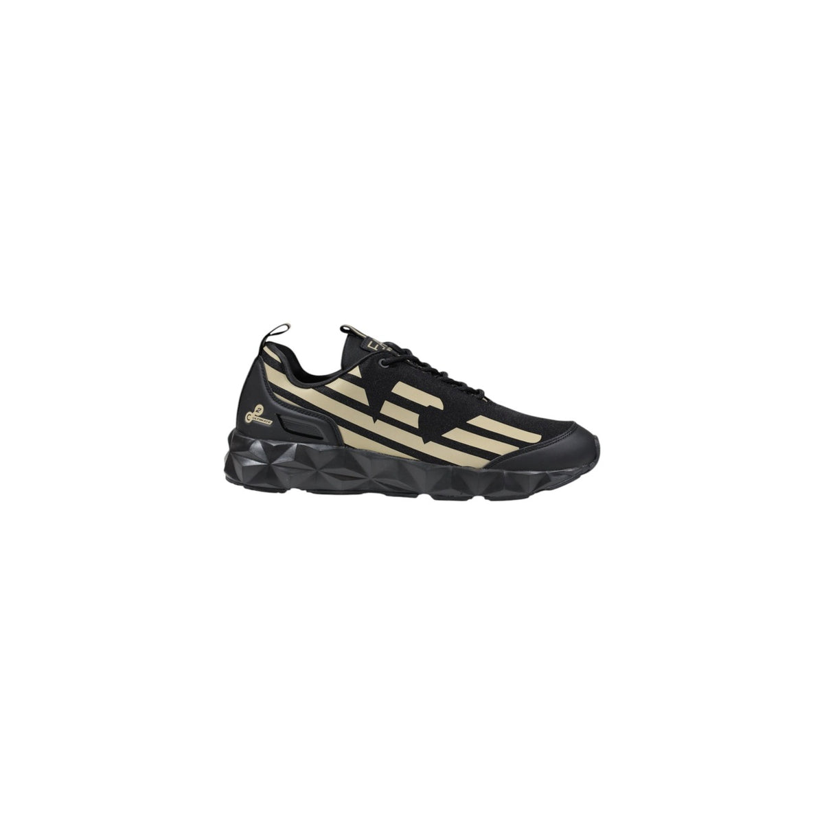 Image 5 : Logo EA7 sur baskets homme blanc/noir, finition premium Emporio Armani — Delvale