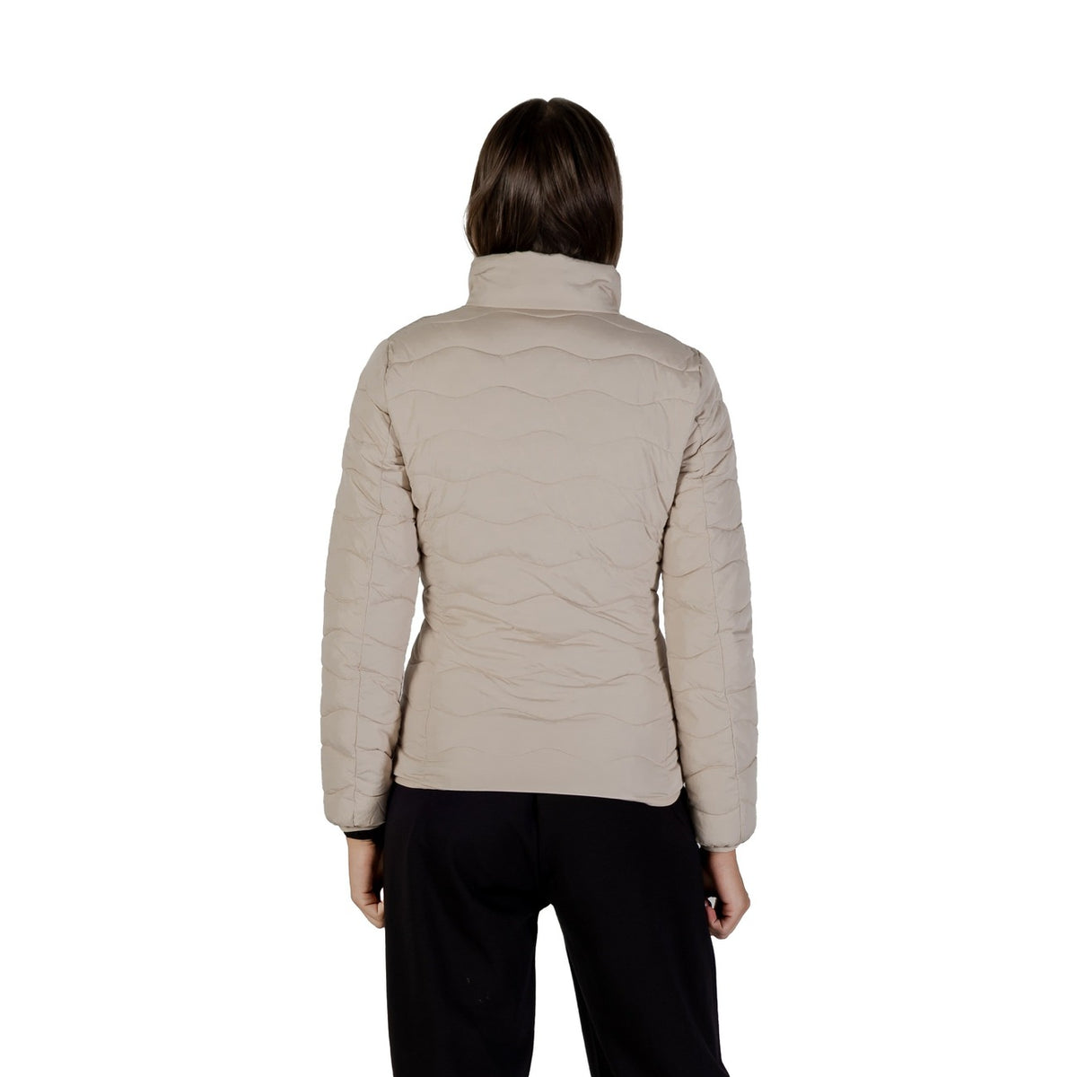 Image 2 : Détail veste EA7 beige femme col montant, finitions premium — delvale