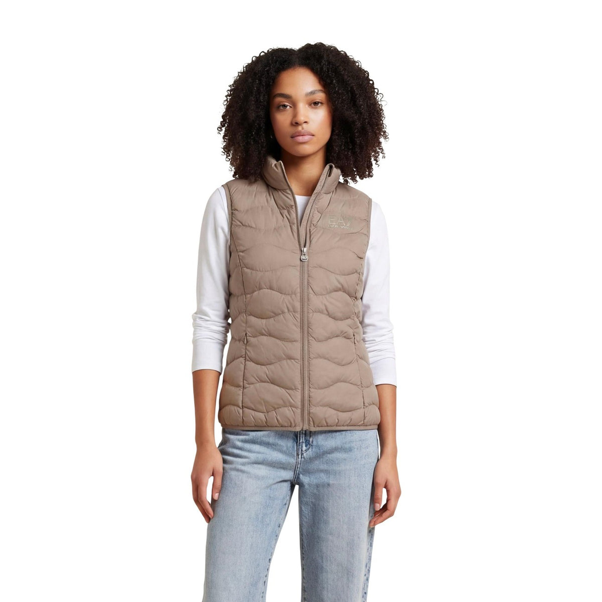 Image 1 : Gilet EA7 femme beige sans manches avec fermeture éclair centrale — delvale