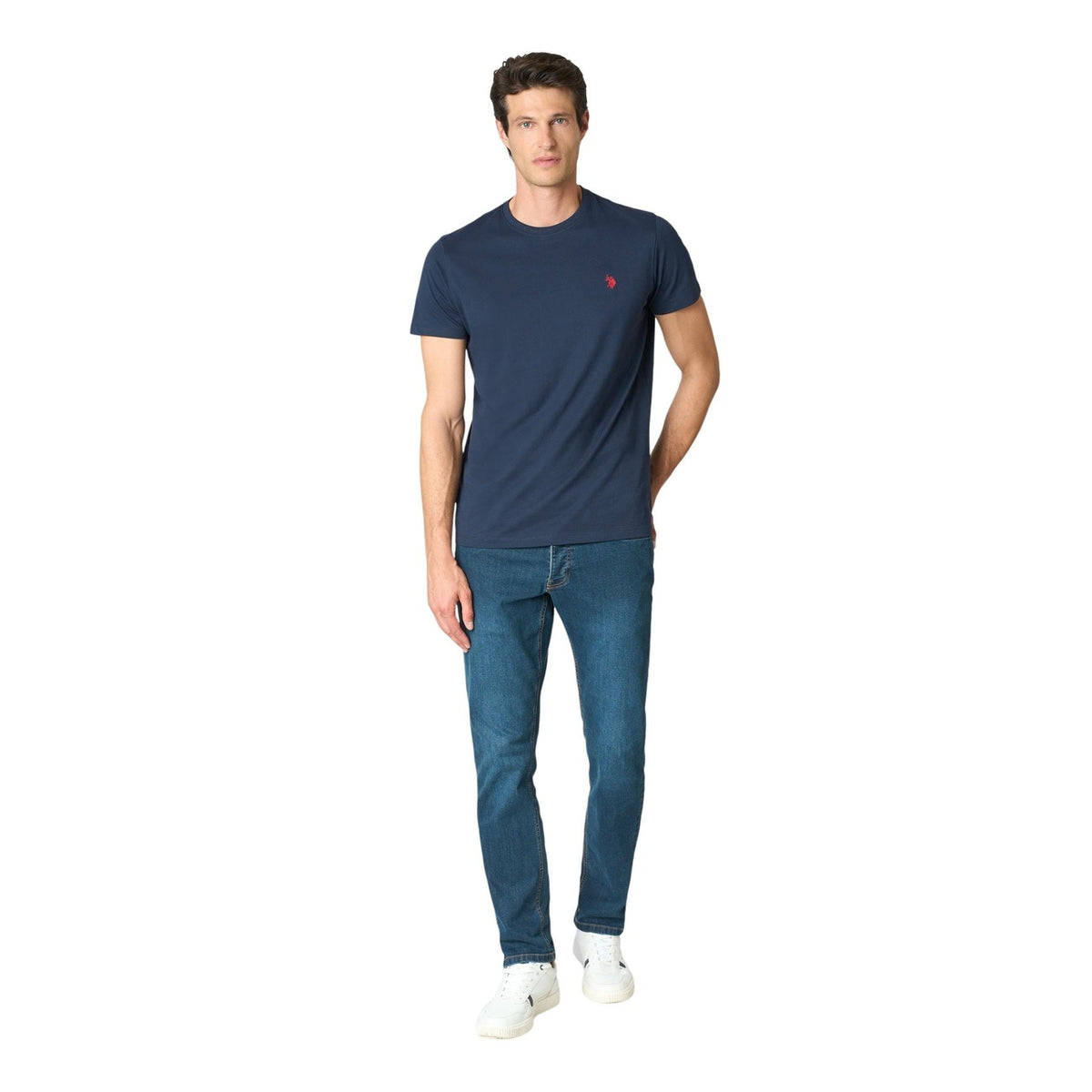 Image 3 : T-shirt U.S. Polo Assn. homme bleu marine vue plein pied, silhouette décontractée associée à un jean — Delvale