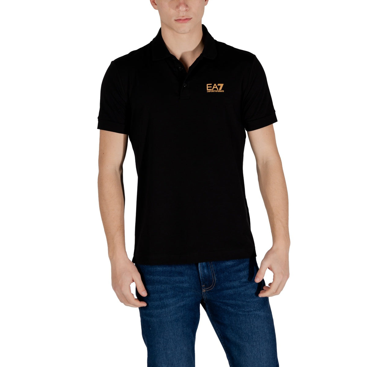 Image 6 : Polo EA7 homme blanc, vue d'ensemble du style décontracté chic — Delvale