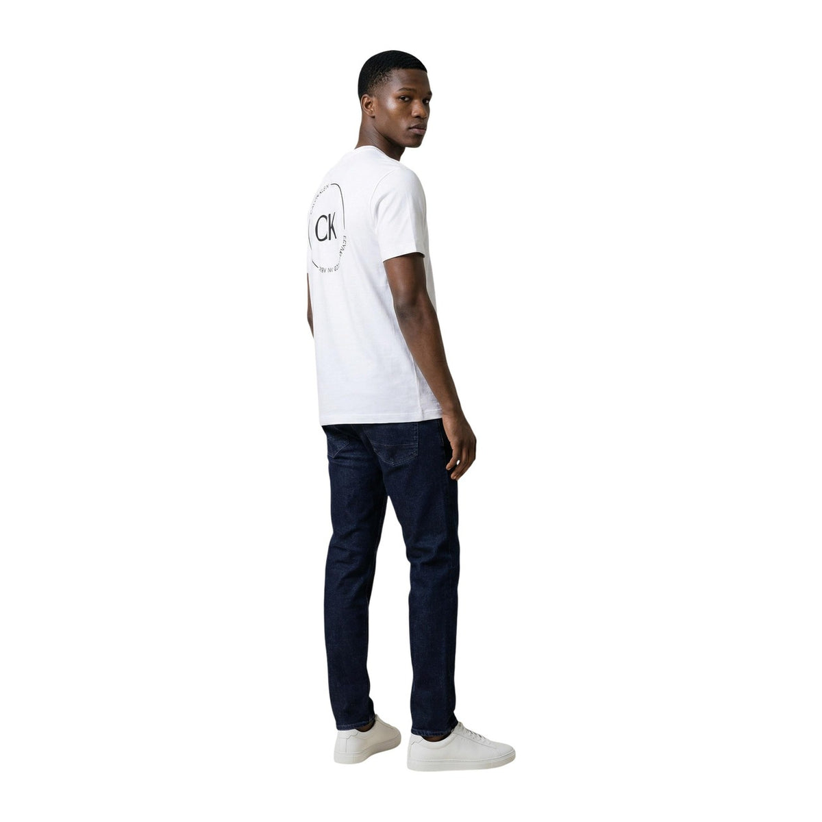 Image 2 : Détail impression moderne t-shirt Calvin Klein Jeans homme blanc — Delvale
