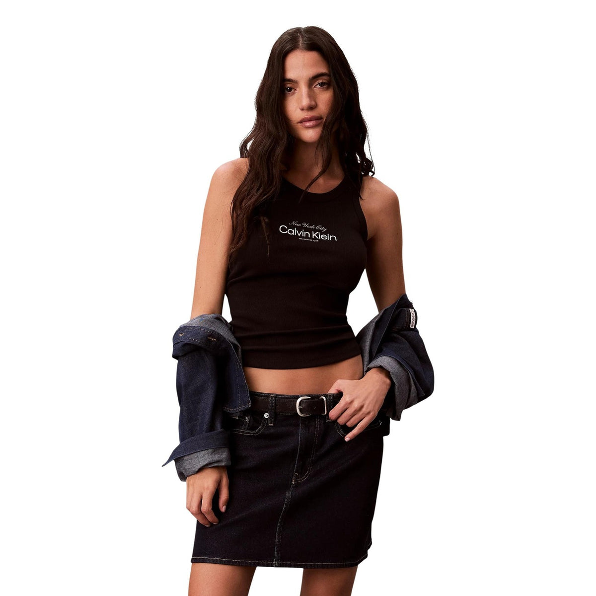 Image 4 : Débardeur blanc Calvin Klein Jeans femme en coton élasthanne, détail matière et finitions — Delvale