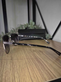 Lunettes de soleil Guess