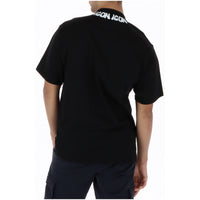 Image 2 : Vue de face du t-shirt Icon homme noir, détail de l'inscription ICON en lettres blanches stylisées sur l'encolure — Delvale