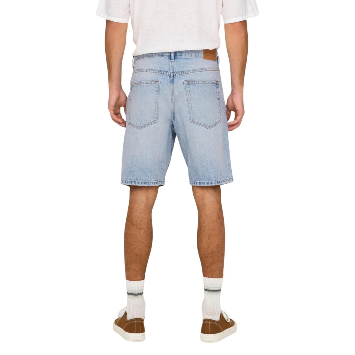 Only & Sons Bermuda Homme Bleu Azur Clair Denim Poches Arrières Vue de Dos — Delvale