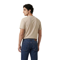 Image 2 : T-shirt Guess homme beige manches courtes, détail impression — Delvale