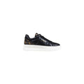 Guess Baskets Femme Noir à Lacets Urbaines