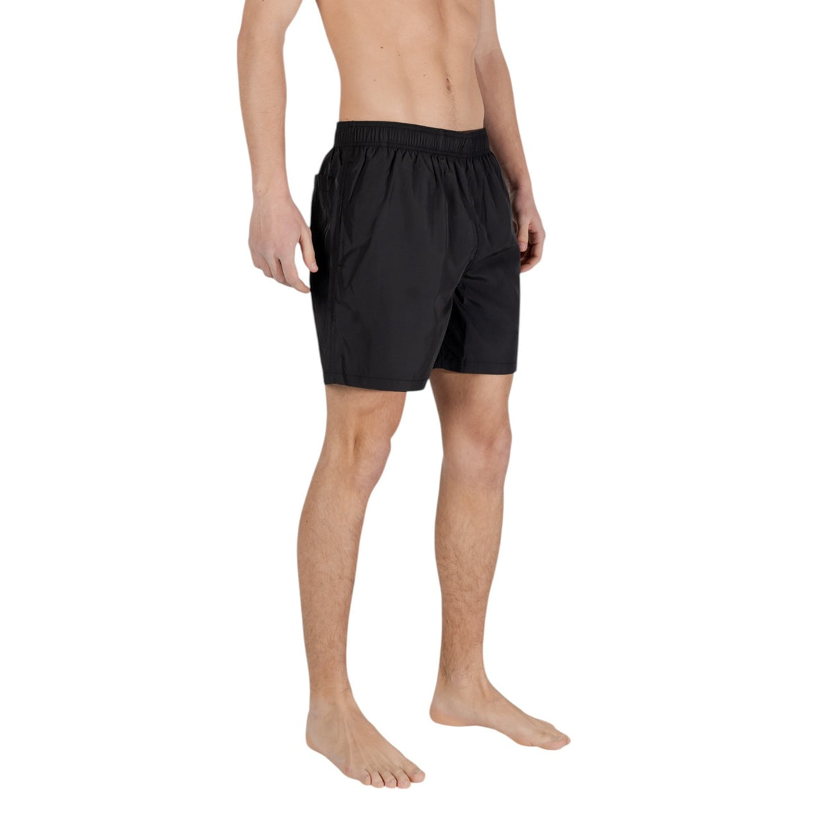 Short de bain Armani Exchange homme noir – vue de profil, coupe mi-cuisse