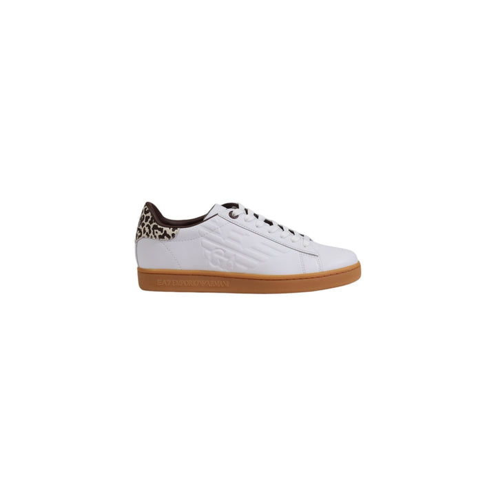 Image 1 : Baskets EA7 femme beige basses à lacets, vue de profil sur fond neutre — delvale