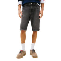 Tommy Hilfiger Jeans Bermuda Homme Noir Denim Revers Roulé Vue de Face — Delvale
