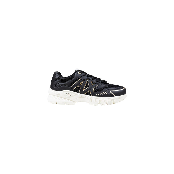 Image 1 : Baskets Armani Exchange homme noires avec semelle épaisse et lacets, vue de profil — Delvale