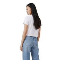 Image 3 : T-shirt Calvin Klein Jeans femme beige col rond manches courtes détail matière — delvale