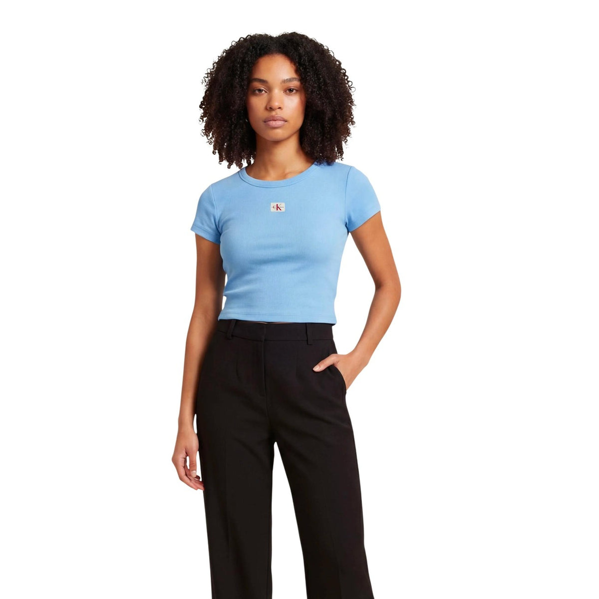 Image 4 : T-shirt Calvin Klein Jeans femme marron détail manches courtes et finitions — delvale