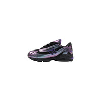 Image 3 : Détail des baskets New Balance 1000 femme avec reflets métallisés violet et finitions mesh noir — Delvale