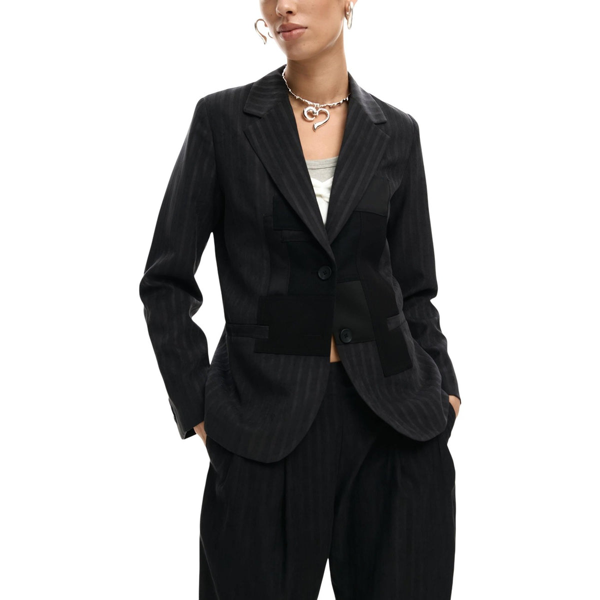 Image 1 : Veste Desigual femme grise à rayures fines avec manches longues et fermeture boutonnée — delvale